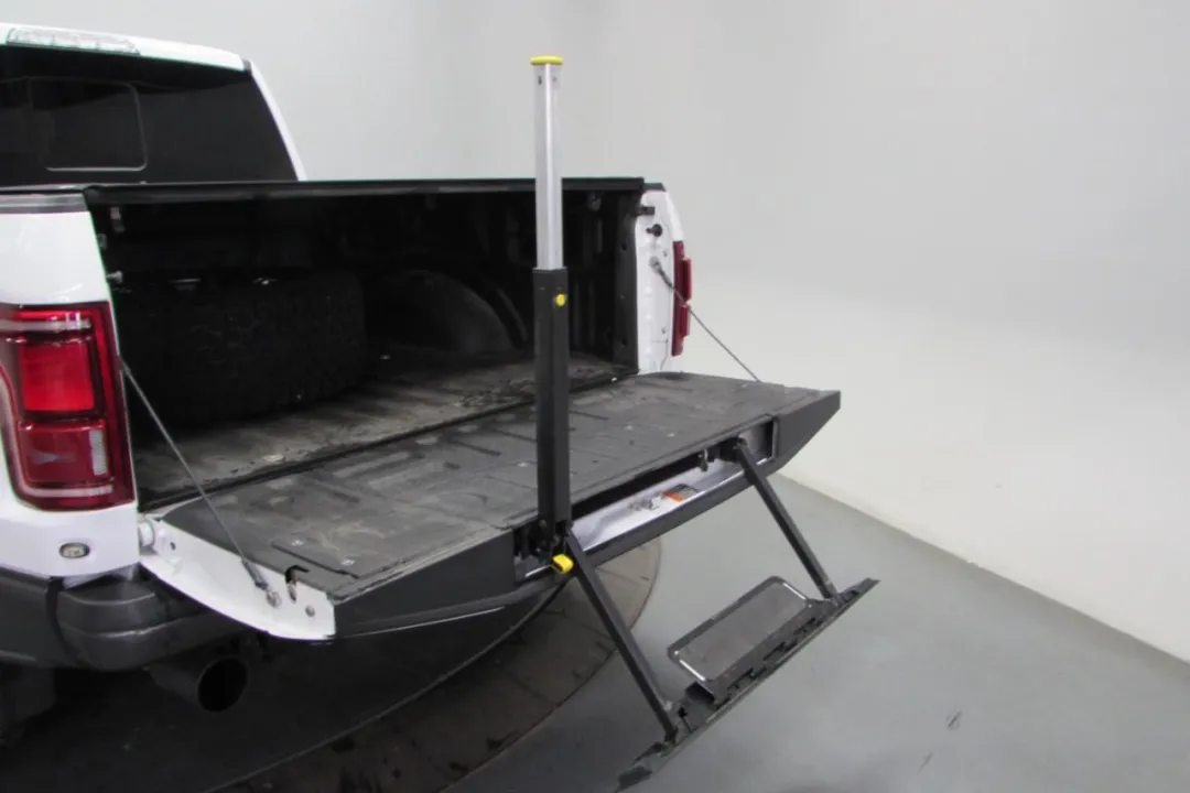 2020 Ford F-150 - 1FTFW1RG3LFA16175 - Image #12