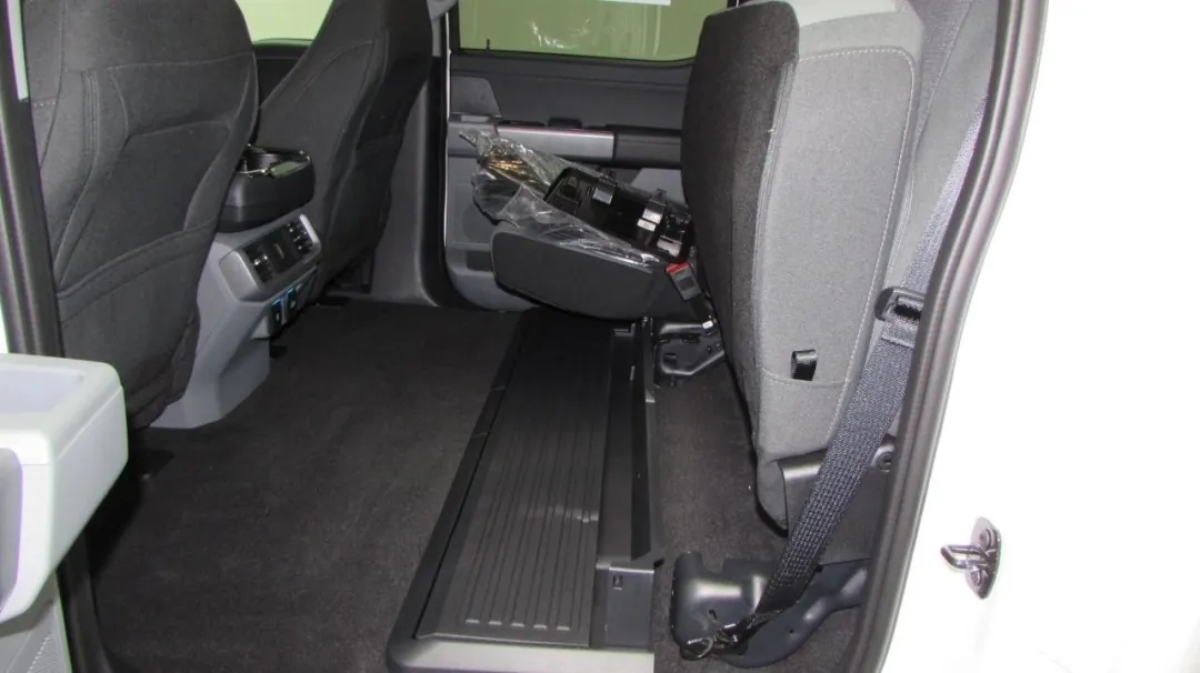 2024 Ford F-150 - 1FTFW3L5XRKF55167 - Image #29